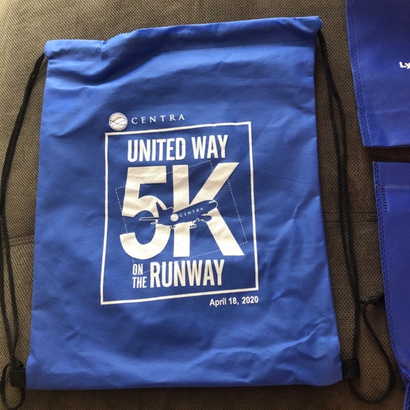 5K On The Runway Drawstring Bookbag & 2 Reuseable Lynchburg Airport Bags - Picture 2 of 4